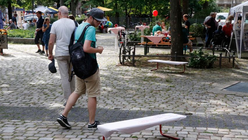 Straßenfest für Jung und Alt: Die Gostenhofer Kirchweih