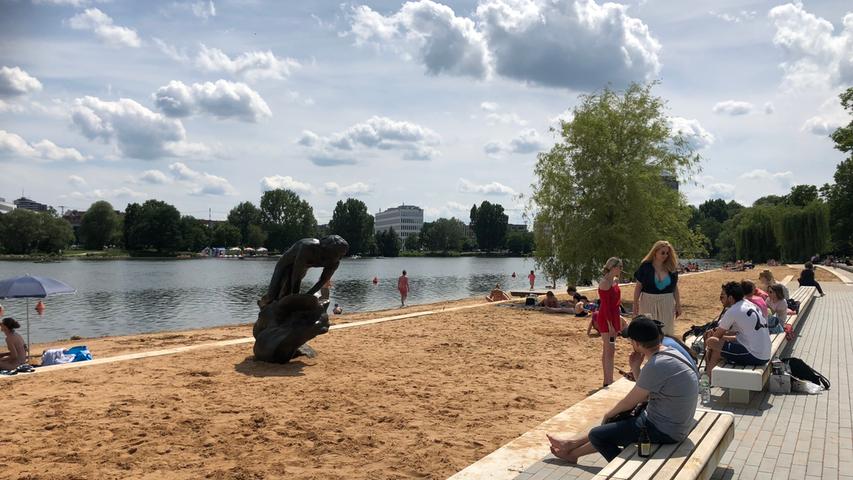 Sommer in Nürnberg: Badebucht am Wöhrder See noch geschlossen