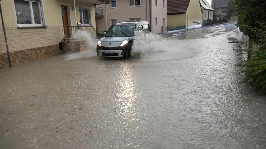 Starkregen wütet in Mittelfranken, Oberfranken und der Oberpfalz