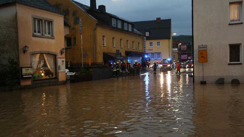 Hochwasser und Schlammlawinen nach Unwetter im Landkreis Wunsiedel