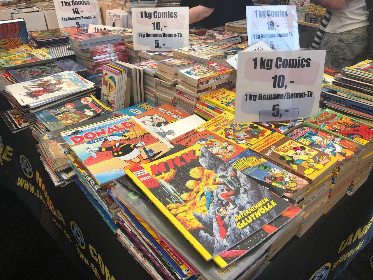 Für mehr als drei Millionen Dollar ging ein besonders gut erhaltenes Exemplar des Comics Superman über die Theke. Bei seinem ersten Erschienen kostete das Heft 10 US-Cent.