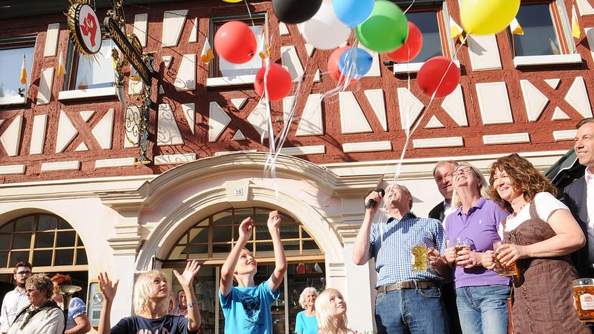 Das Altstadtfest in Herzogenaurach ist eröffnet | Nordbayern