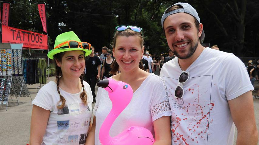 Bunt wie im Karneval: Pikachu, Ballerina und Co. bei Rock im Park