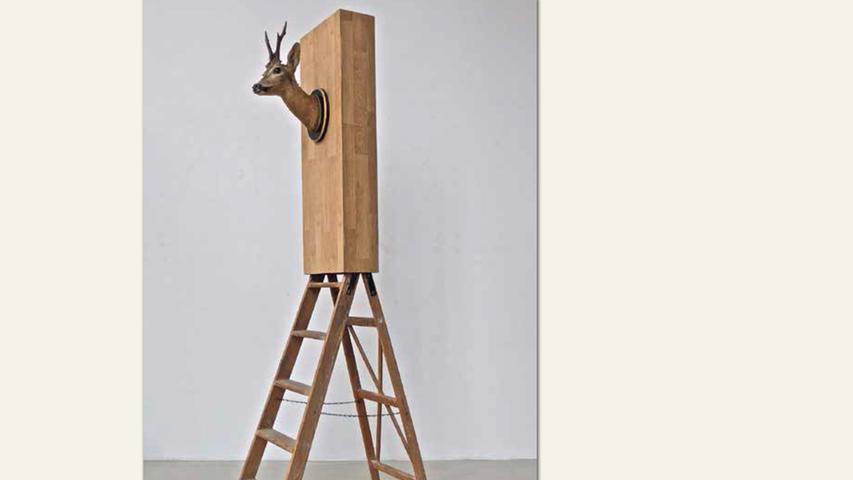 geb. 1949 in Coburg
lebt in Nürnberg
Bambi (2017)
220 x 38 x 80 cm
versch. Materialien