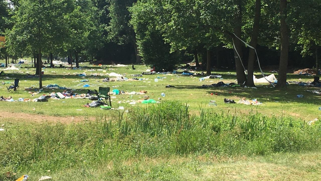 Müll liegt noch immer: Ärger um Rock-im-Park-Unrat