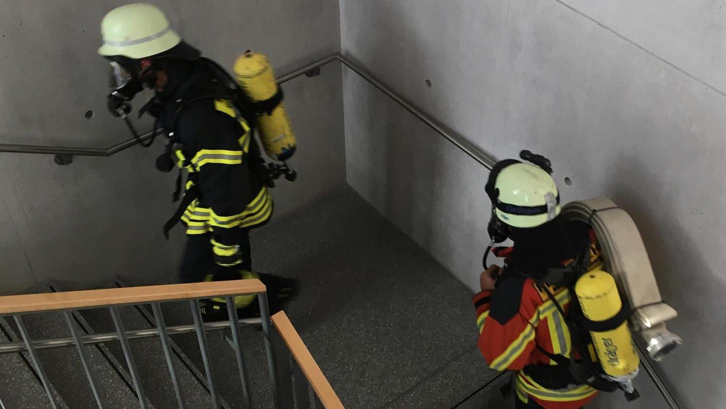 Die Heroldsberger Feuerwehrmänner hatten eifrig trainiert, um für den Treppenlauf in Frankfurt fit zu sein. Dort mussten sie mit kompletter Ausrüstung 1202 Stufen hochrennen.