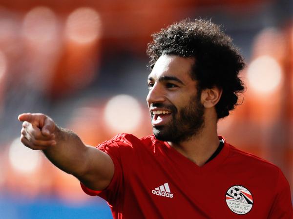 Mohammed Salah konnte gegen Uruguay nur von der Bank aus dirigieren.