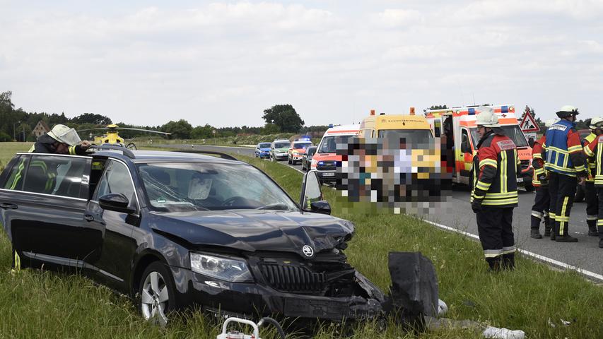 Sportwagen kollidiert bei Aurau mit Skoda Octavia: Drei Verletzte