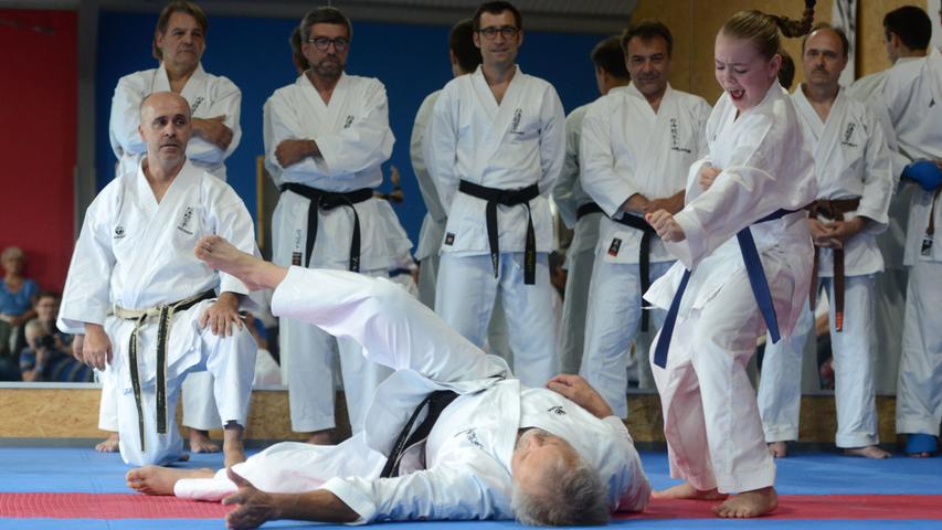 Hoch die Fäuste! Einblicke ins Dojo des Forchheimer Karate-Vereins