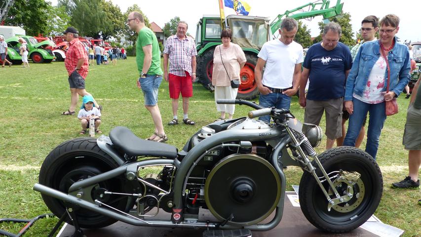 Beim jährlichen Deutz-Treffen in Thannhausen kamen Oldtimer-Liebhaber aus Nah und Fern zusammen.