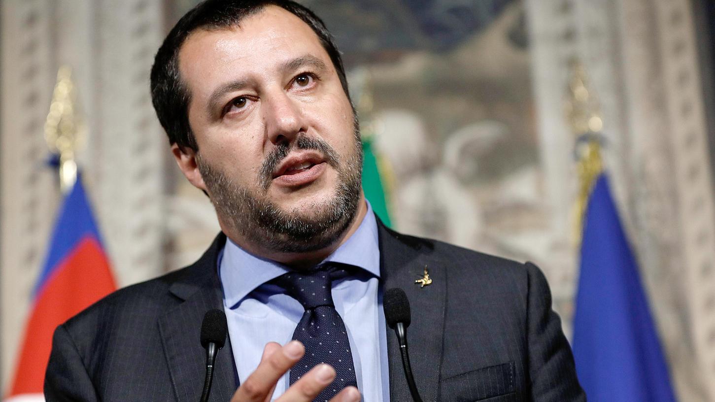 Der italienische Innenminister Matteo Salvini sorgt mit seinen Plänen zur Zählung der Sinti und Roma für Empörung.