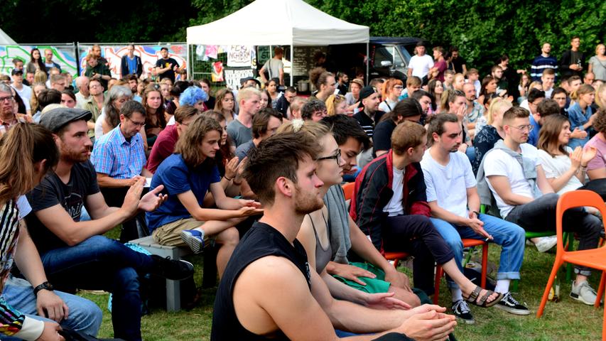 Aktion Protestgarten: Stadtspitze diskutiert mit Fürths Jugend