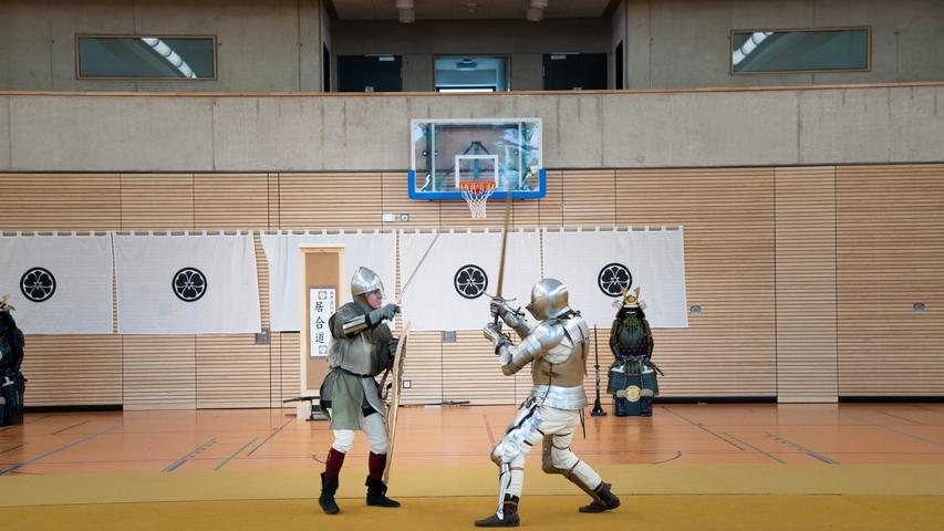 Fürth: Kämpfe und japanische Schwerter im Sportzentrum