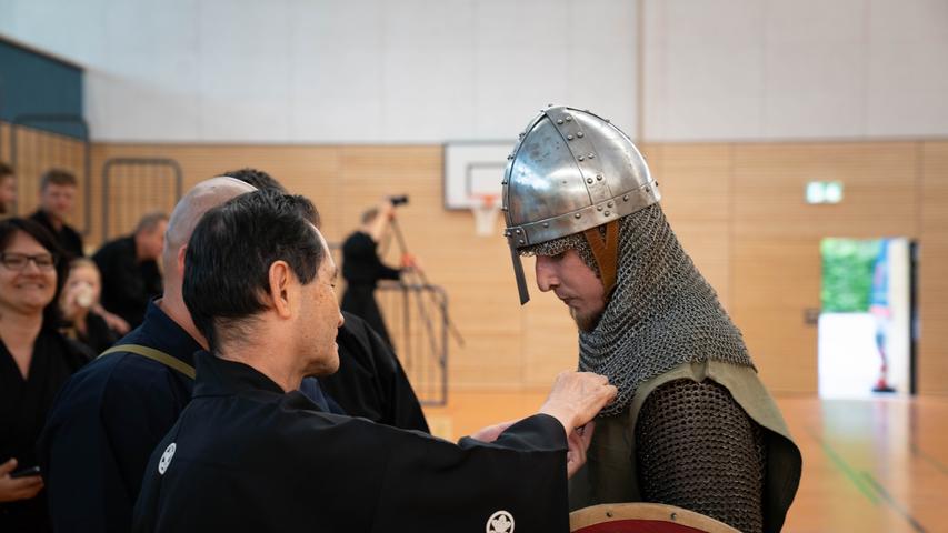 Fürth: Kämpfe und japanische Schwerter im Sportzentrum