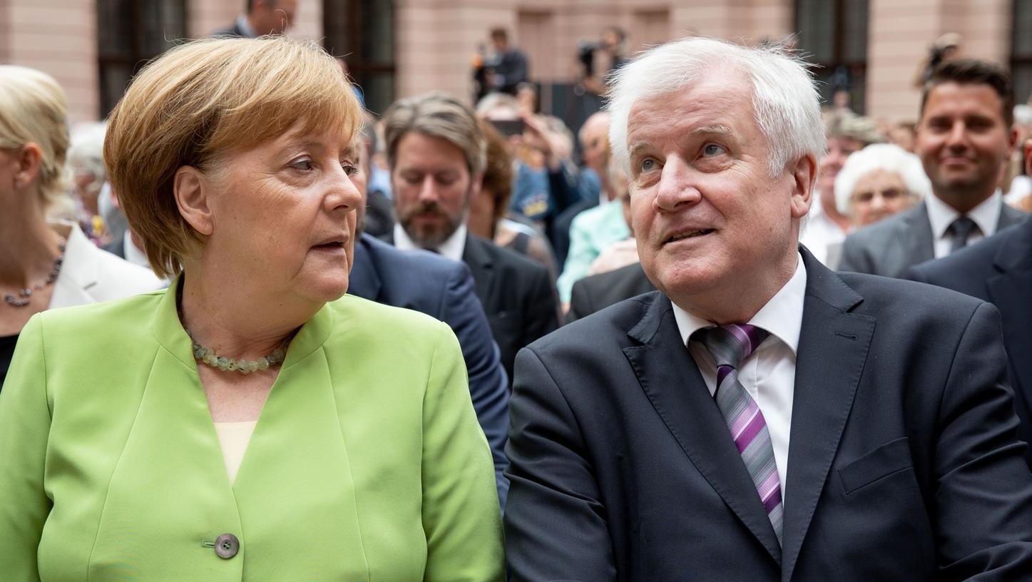 Der Konflikt zwischen Kanzlerin Angela Merkel und Innenminister Horst Seehofer scheint unlösbar.