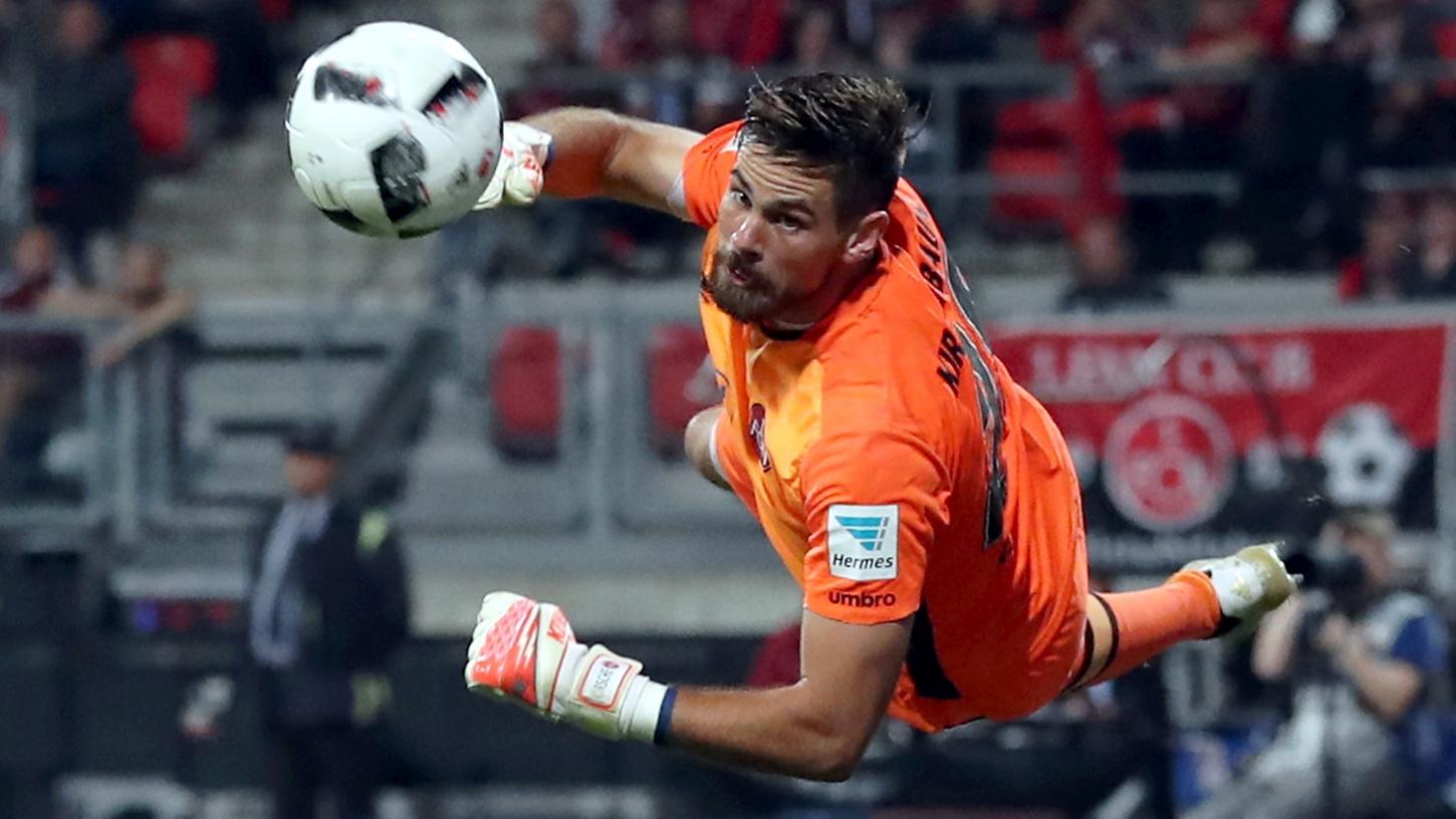 Legt bald für Leverkusen Flugeinlagen ein: Der ehemalige Club-Keeper Thorsten Kirschbaum. Legt bald für Leverkusen Flugeinlagen ein: Der ehemalige Club-Keeper Thorsten Kirschbaum.