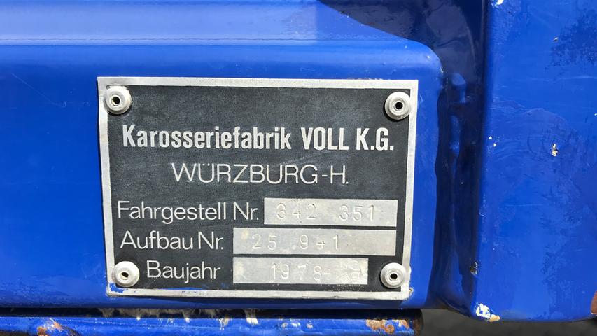 Fast könnte man behaupten, dass der Gerätewagen ein regionales Produkt ist: Der Aufbau wurde bei der Firma Voll in Würzburg hergestellt.