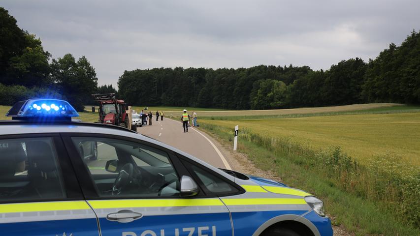 Auto erfasst zwei Radfahrer bei Hiltpoltstein