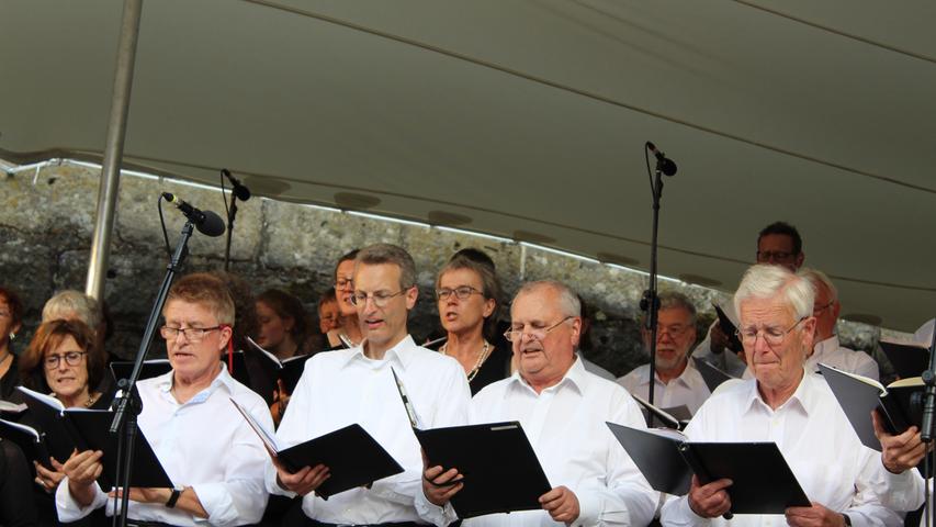 Festival der Chöre: Das Konzert in der Kirchenburg Hannberg 