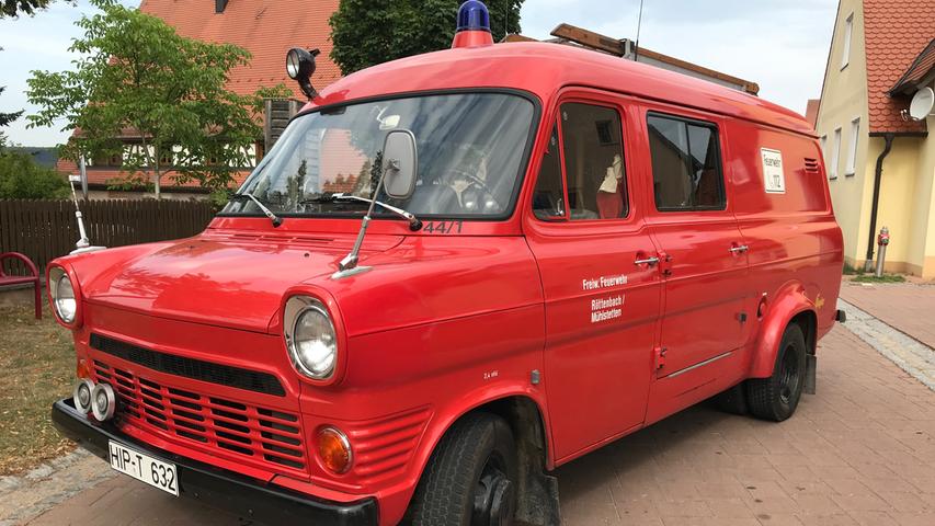 Der Ford Transit der Löschgruppe Oberbreitenlohe stammt aus dem Baujahr 1969 und war damals das erste Fahrzeug der Feuerwehr Röttenbach.