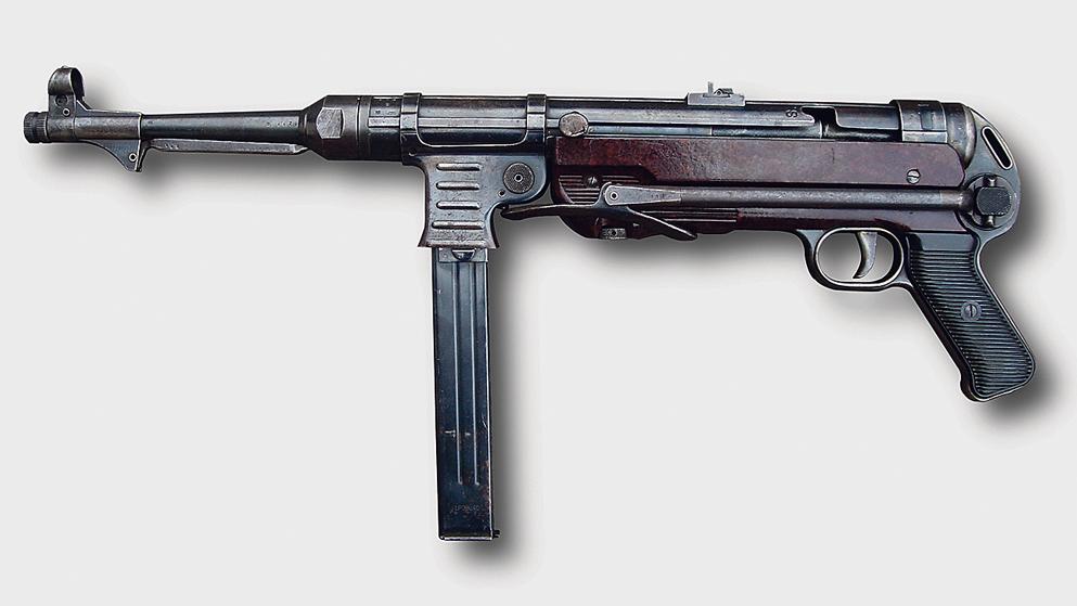 Eine MP 40 wie diese hatte der Pappenheimer in seinem Besitz: Die vollauto­matische Pistole fällt unter das Kriegswaffenkontrollgesetz.