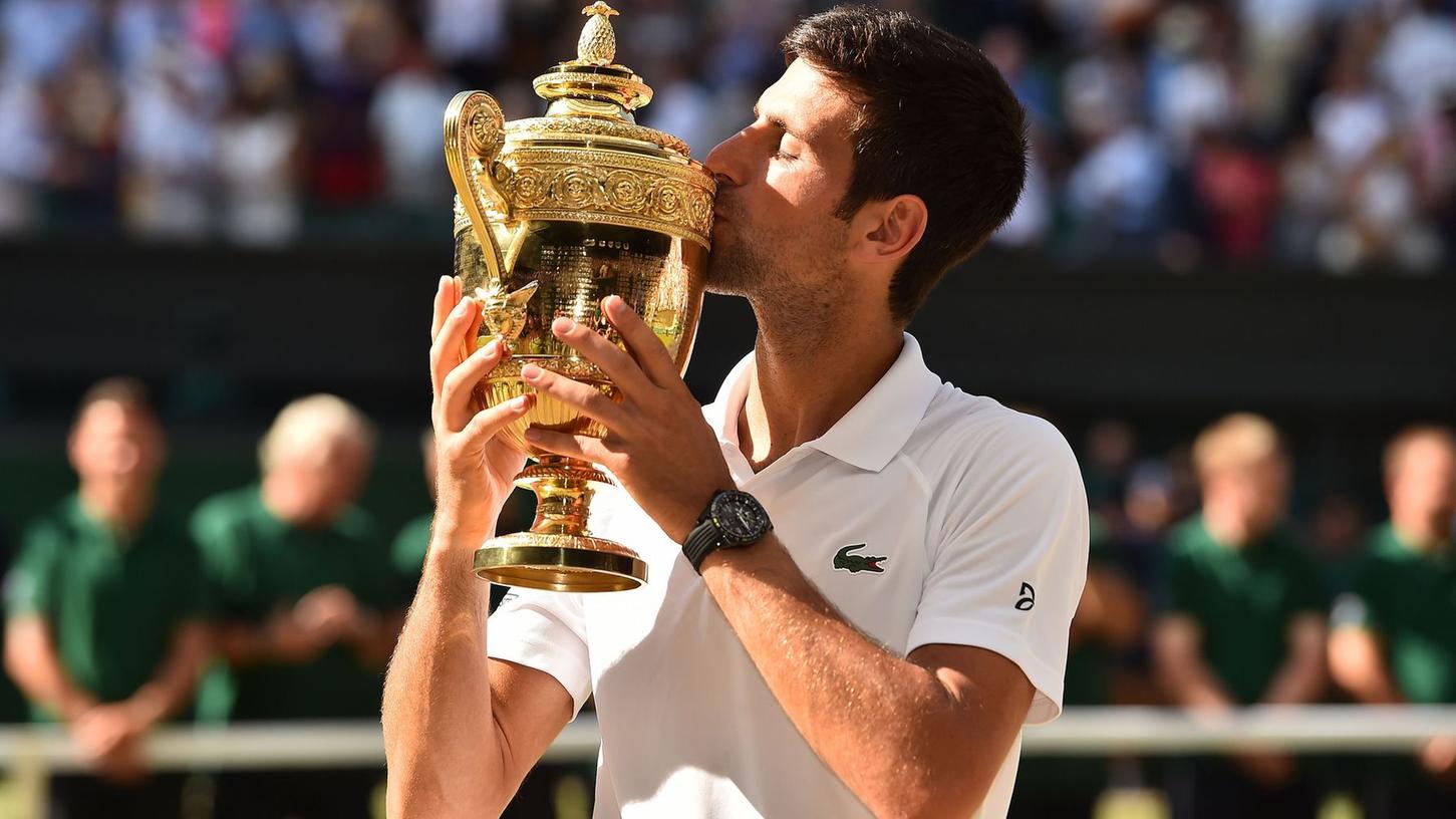 Novak Djokovic ist wieder ganz oben: Nur wenige Monate nach seiner Ellbogen-OP gewann der Serbe am Sonntag in Wimbledon.