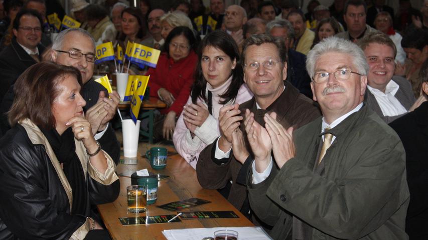 Auch die Größen der FDP kamen zum Wahlkampf nach Franken. 2008 trafen sie sich im Lederer Biergarten zu einer Großveranstaltung mit Guido Westerwelle, Martin Zeil,  Jörg Rohde und Sabine Leutheusser-Schnarrenberger.