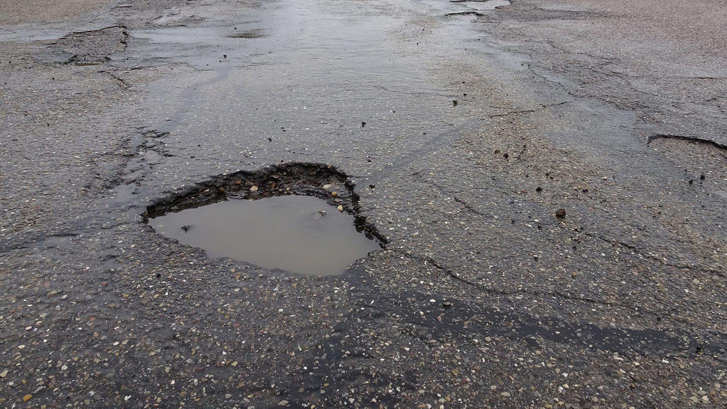 Straße nach Haag: Schluss mit der Hoppelei?