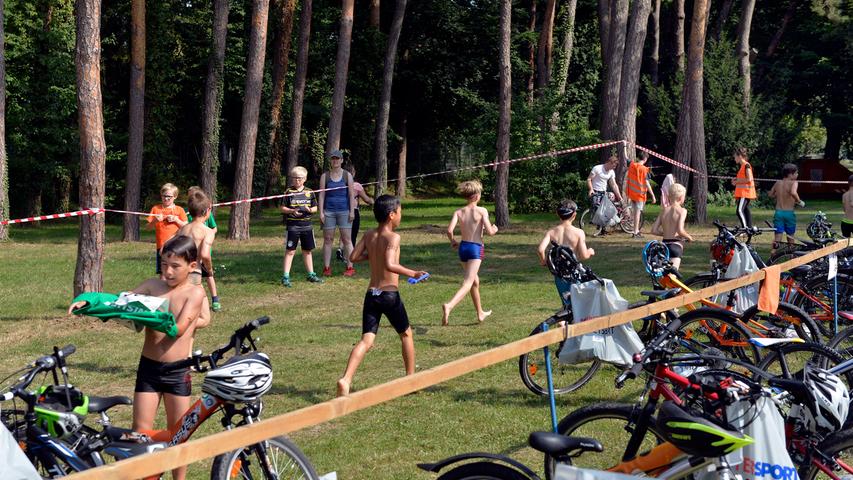 Rad, Wasser, Tartanbahn: 1000 Kinder beim Erlanger Schülertriathlon 2018