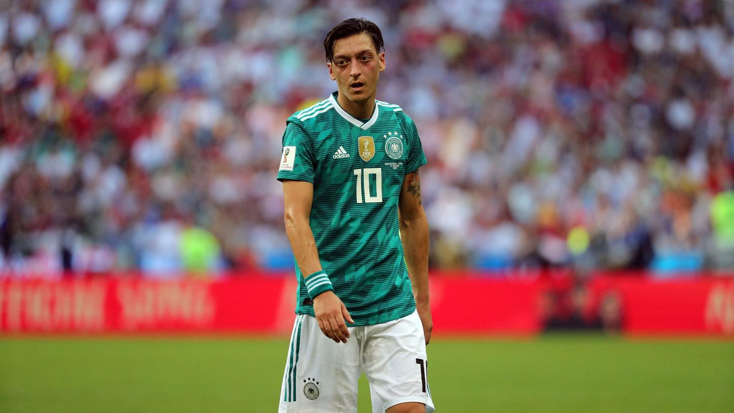 Verbitterter Rücktritt: Özil geht mit einem Knalleffekt
