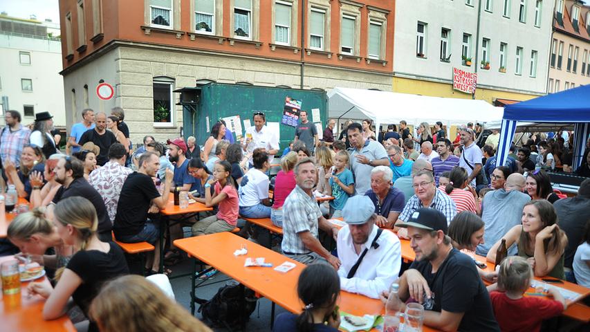 Feiern mit sozialem Anliegen: Bismarckstraßenfest in Erlangen
