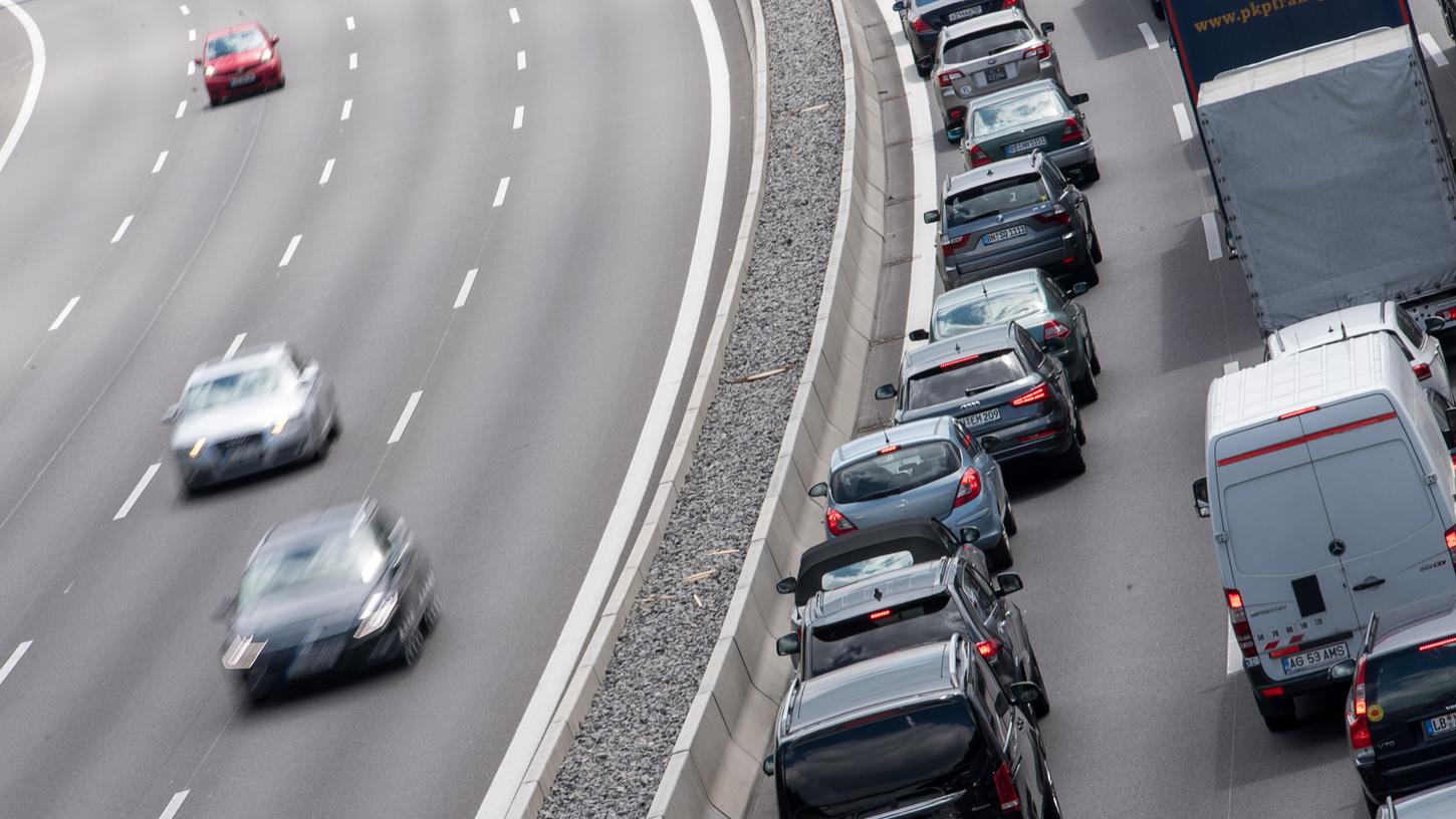 Der Vorfall mit kuriosem Ausgang ereignete sich auf der A6 bei Herrieden. (Symbolbild) 