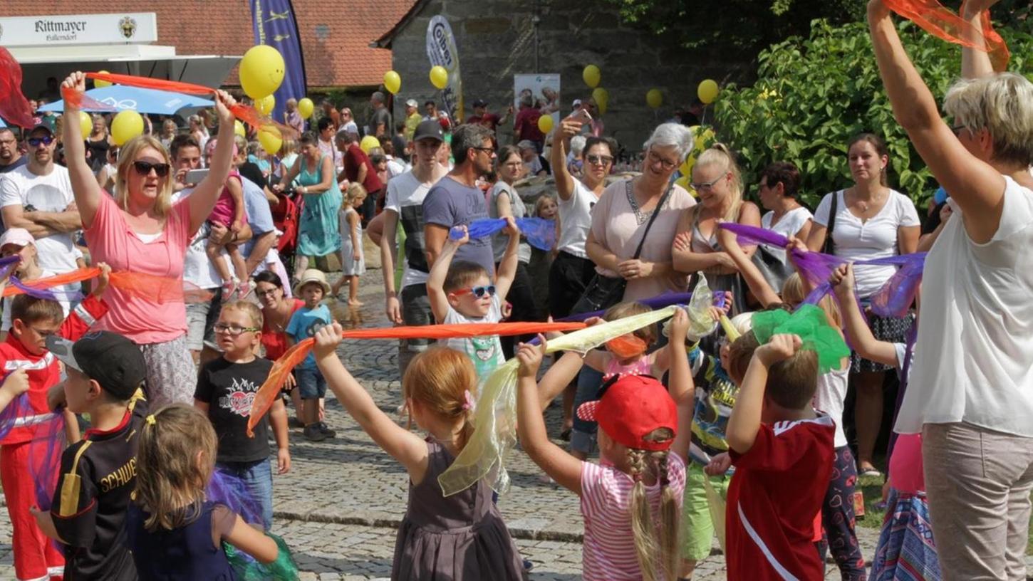 Am Montag war in Hallerndorf Party machen angesagt, das Dorffest von Radio Bamberg war vor Ort.