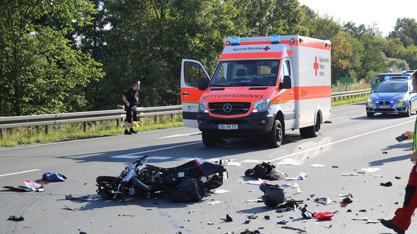 Junger Motorradfahrer nach Kollision in Oberfranken schwerst verletzt