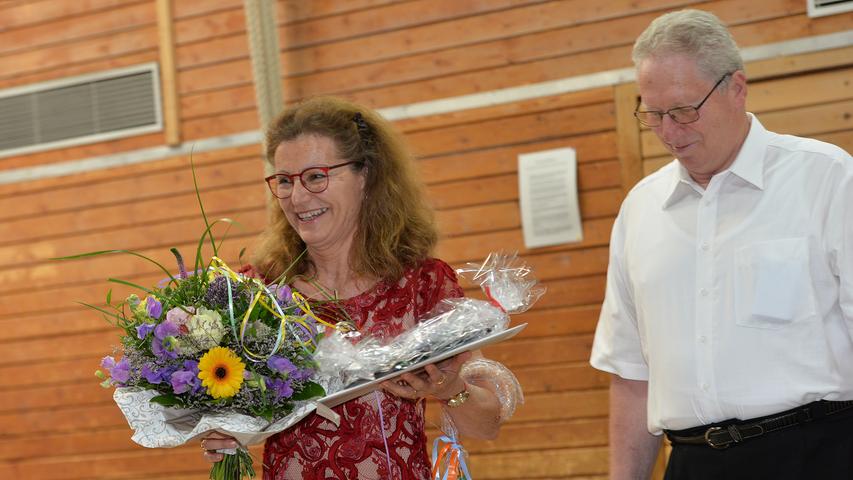 Herzlicher Abschied: Mühlhausener Schulrektorin geht in den Ruhestand