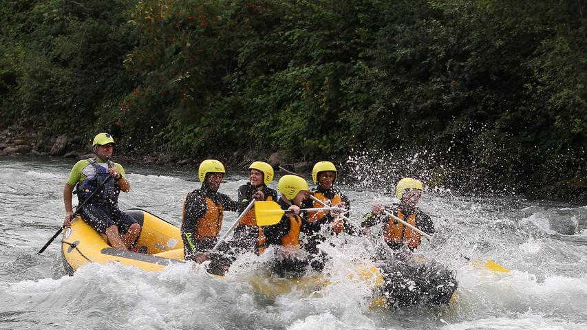 Nass in Natz: Der Club begibt sich auf Rafting-Tour in Südtirol