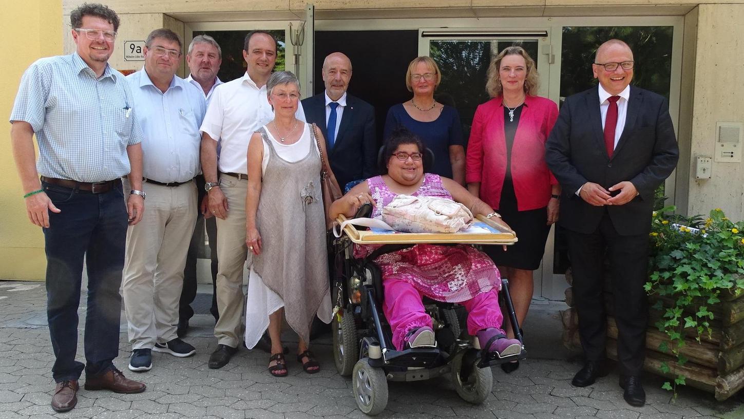 Ministerin besucht Polsinger Heime