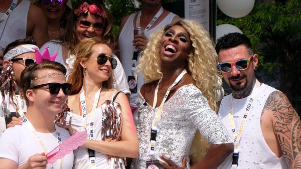 Parade zum Christopher-Street-Day. CSD