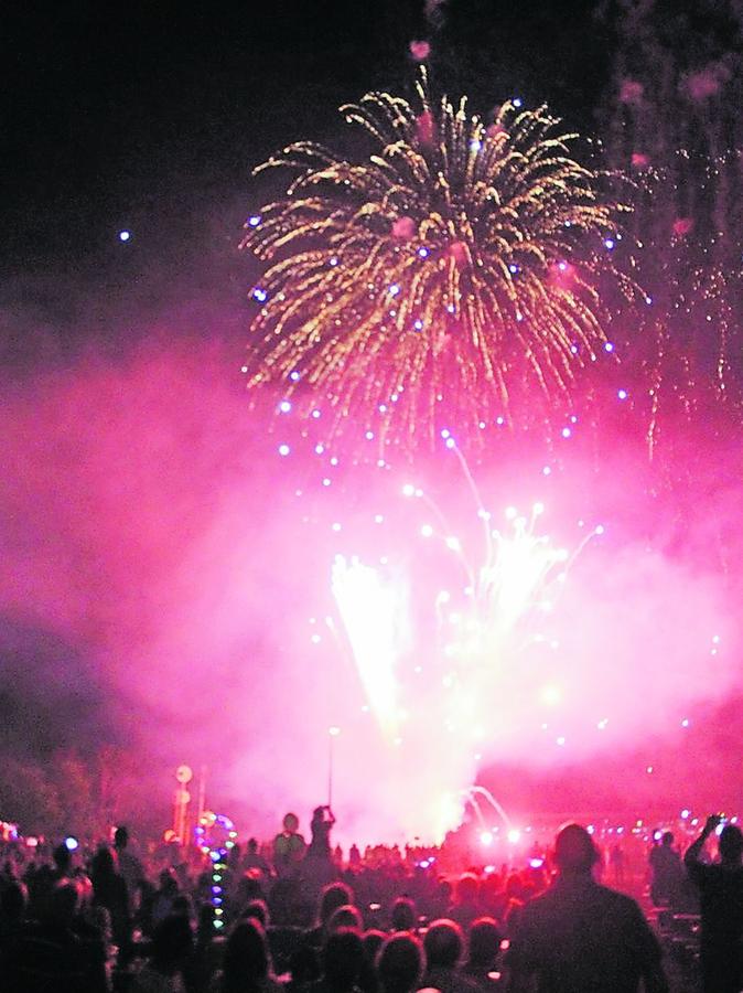 Höchstadt: Furioses Feuerwerk zum Finale