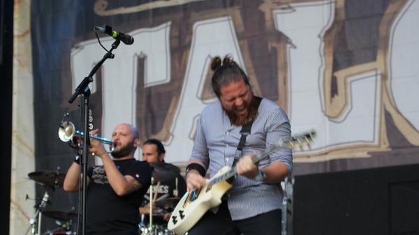 Venedig kann auch Punk: Die italienischen Jungs von "Talco" unterhielten das Publikum mit knackigem Ska-Punk. Dabei treffen dröhnende Trompeten-Sounds auf die rockigen E-Gitarren.