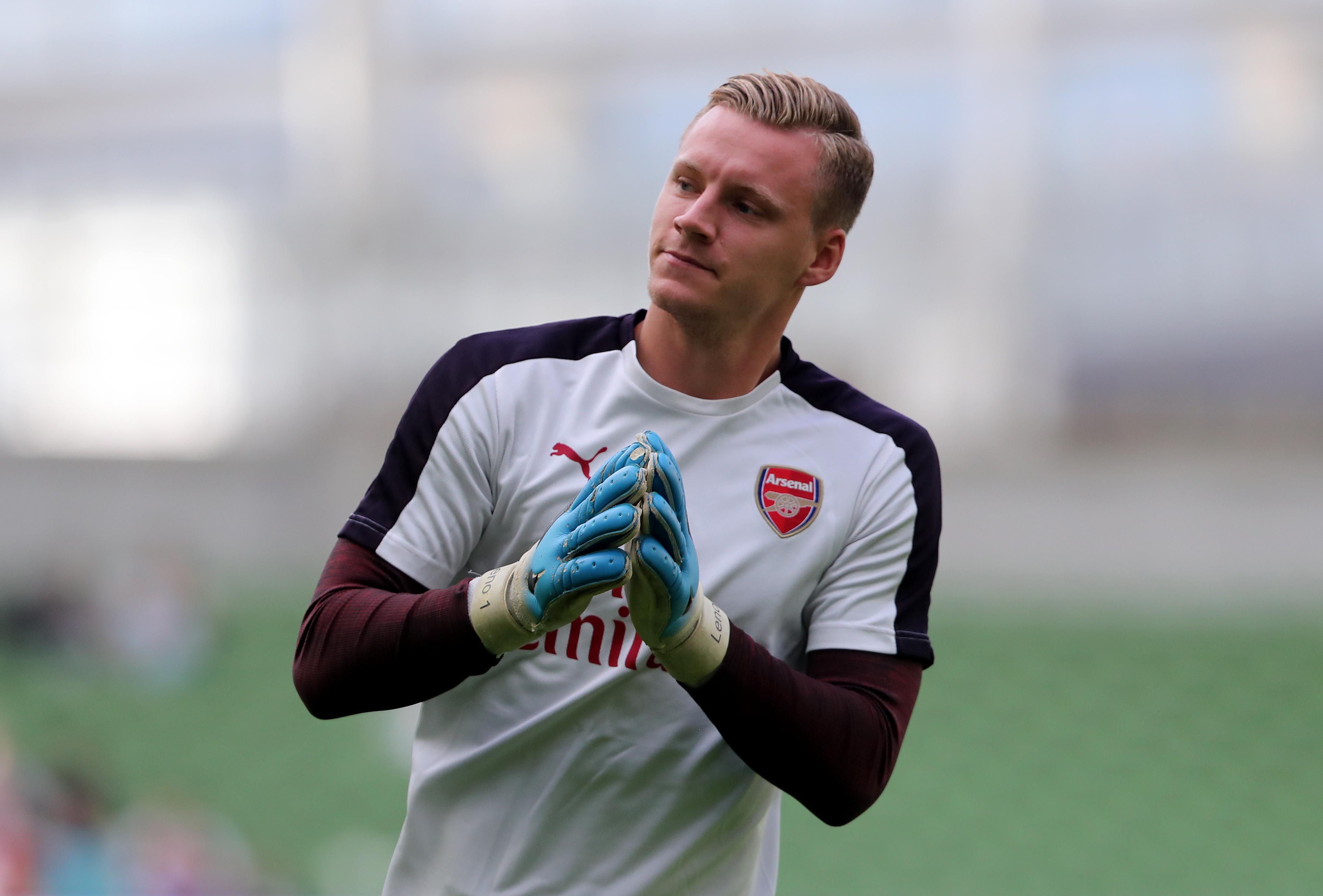 233 Bundesliga-Spiele und 37 Einsätze in der Champions League hatte Bernd Leno, der langjährige Torhüter von Bayer 04 Leverkusen, bei seinem Wechsel in die Premier League bereits in der Vita stehen. Beim FC Arsenal beerbte Leno die Londoner Torwart-Legende Petr Cech und war über Jahre eine feste Größe im Tor - ehe er im Sommer 2021 nach drei Niederlagen und neun Gegentoren zum Saisonstart seinen Stammplatz verlor.