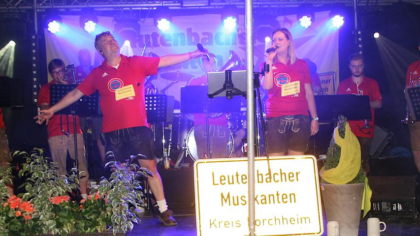 Frankenlied auf den Lippen: Eröffnung des Ebermannstädter Altstadtfestes