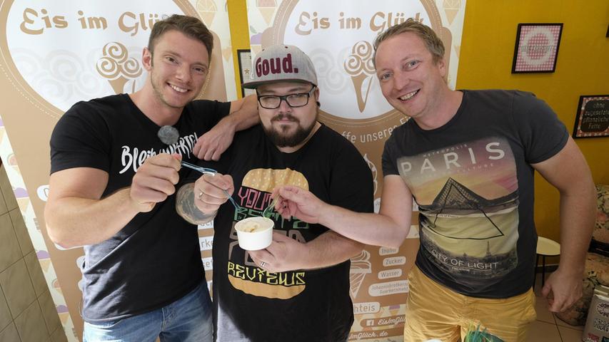 Mit Kruste und Bier: Schäufele-Eis feiert in Nürnberg Premiere