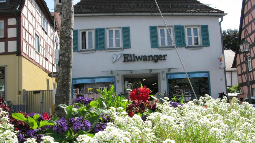 Seit über 60 Jahren schon am Markt: Schreibwaren Ellwanger.