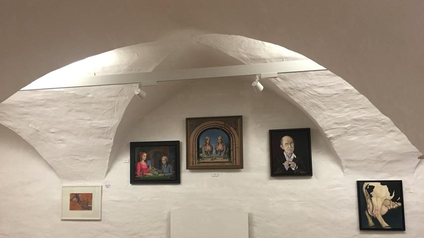 Früher Stallungen, heute die Galerie der Stadt Schwabach: Bernd Kraemer bekam hier Werke der lokalen Künstler zu sehen.