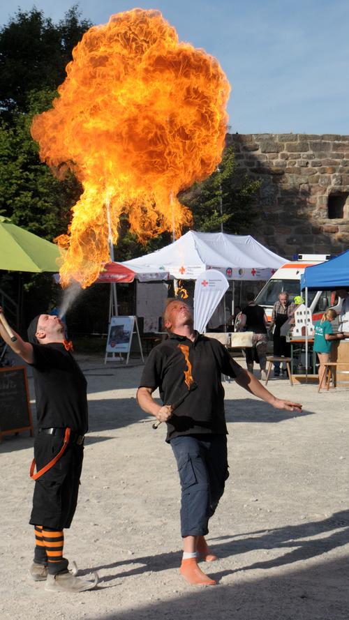 Ritter, Gaukler, Feuershow: Kindermuseumstag auf Burg Abenberg