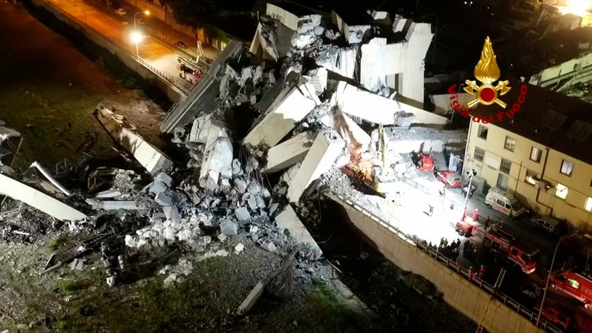 Autobahnbrücke in Trümmern: Erschreckende Bilder aus Genua