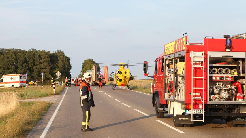 Zusammenstoß auf B14: Biker nahe Ansbach schwer verletzt