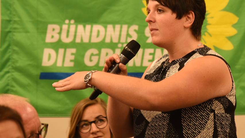Die bayerische Spitzenkandidatin der Grünen, Katharina Schulze, machte im Landkreis Neumarkt Station: im Park Inn und vorher beim Ortstermin in Pavelsbach.