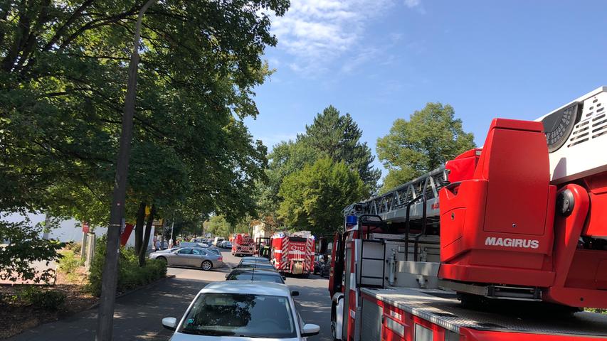 Feuerwehr vor Ort: Rauchentwicklung in der Ossietzkystraße